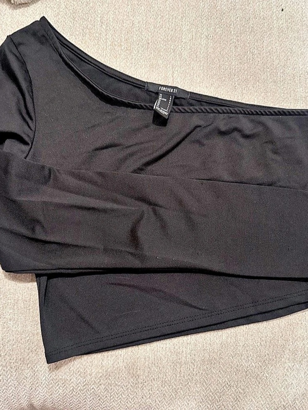 Forever 21 Black Long Sleeve Crop Top Size Large